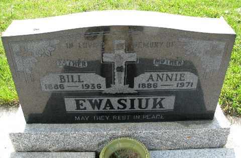 Ewasiuk, Bill 36 & Annie 71.jpg